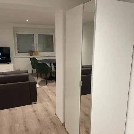 Apartment Modernes, Stilvolles 4 *